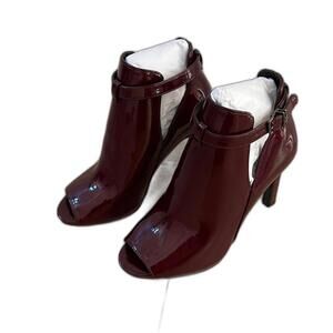 Chic Burgundy Open-Toe Heels with Adjustable Straps